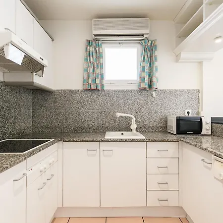 Apartment Uhc Center Salou